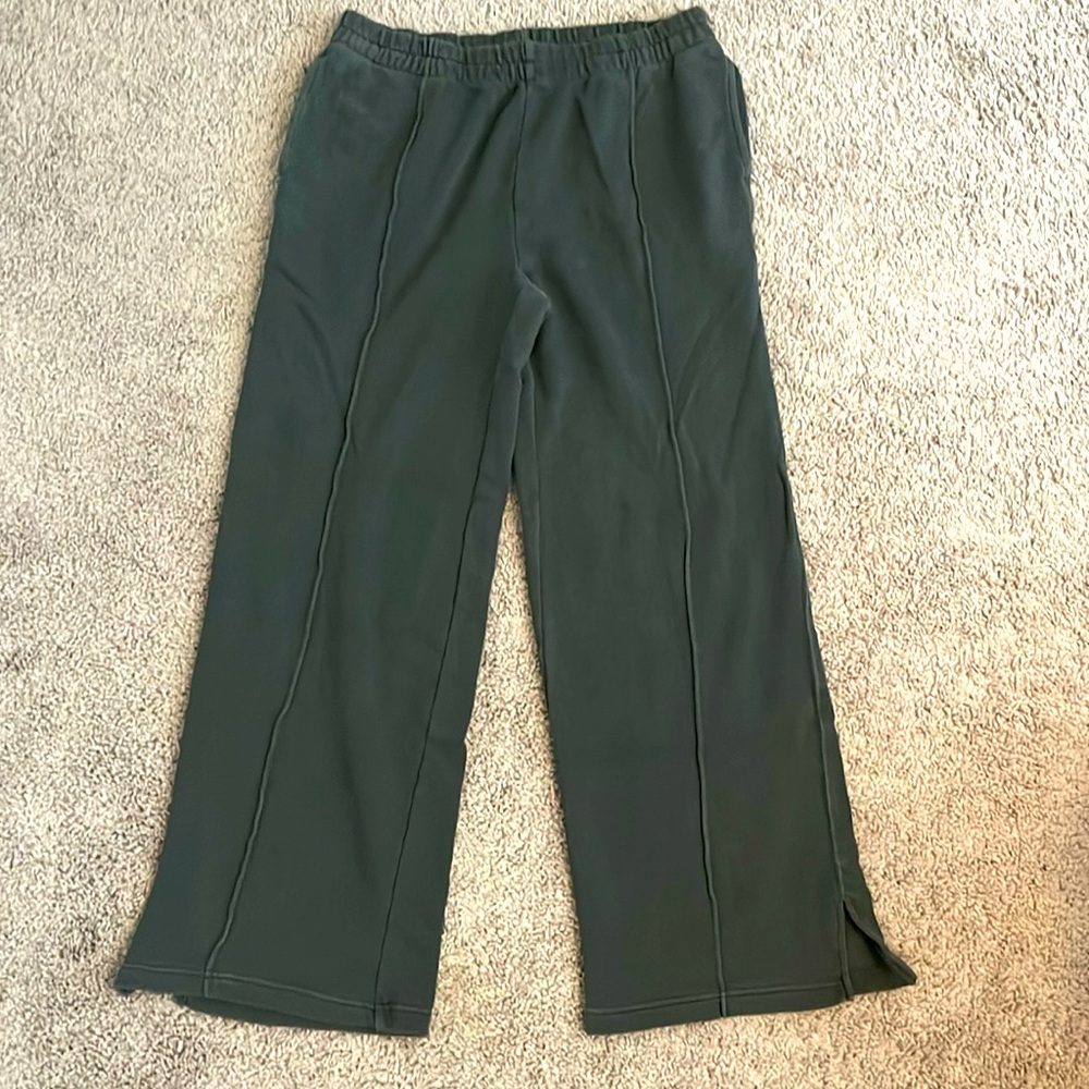 Aerie charcoal gray sweatpants